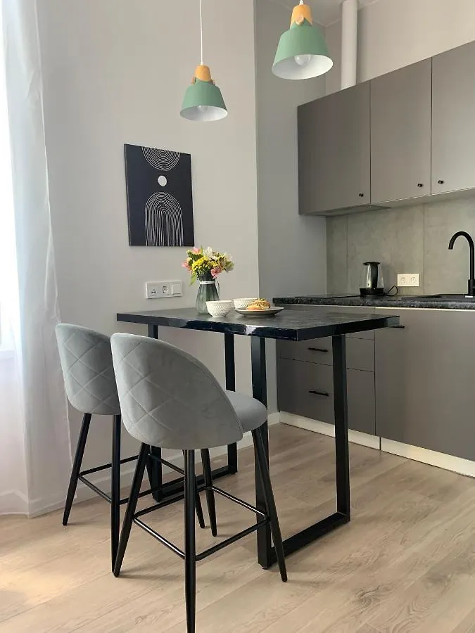 Апартаменты В Жк Варламова, Рядом Озеро Сайран Almaty Apartment